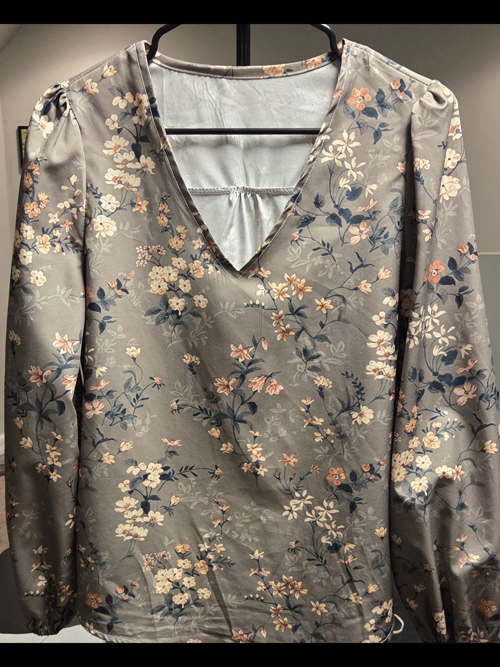 V-Neck Floral Satin Blouse - Gray with Peach Floral